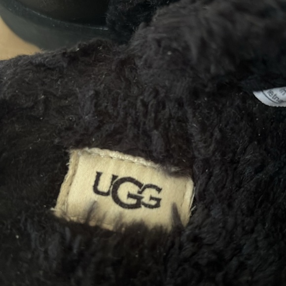 UGG Women’s Fuzz Sugar Slide - Picture 12 of 16
